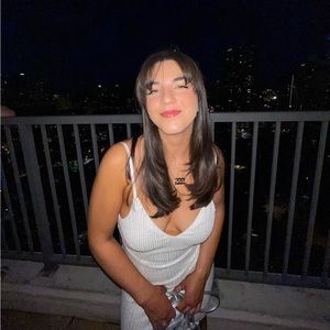 Meet your Posher, Lani